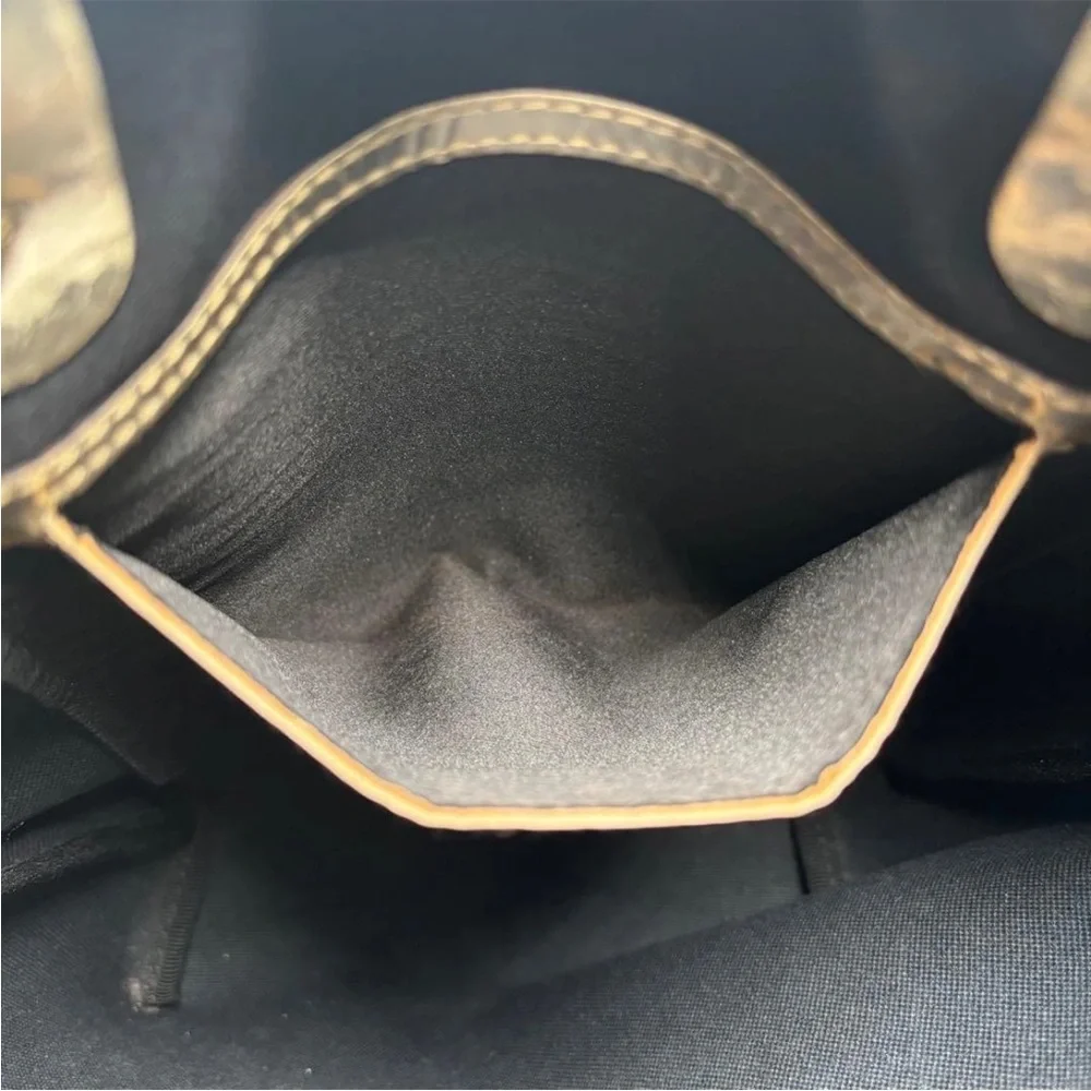 Gucci White and Silver Women's Bag - Picture 11 of 16